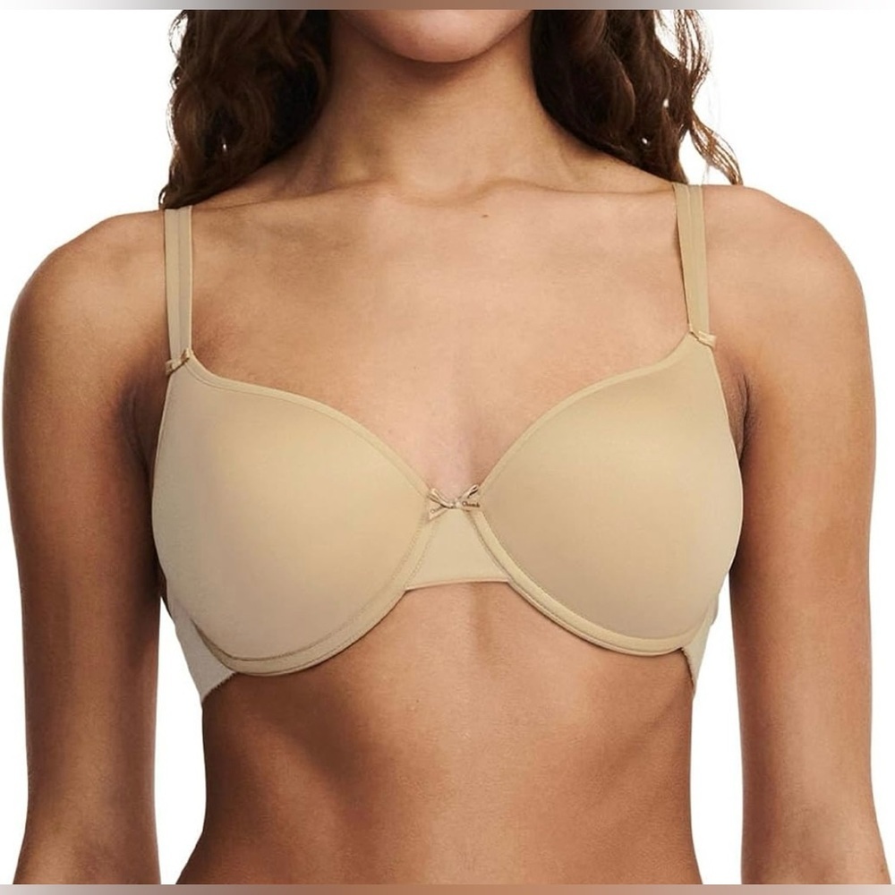 Chantelle Basic Invisible Smooth Support T-Shirt Bra - Nude Beige Size 36DDD